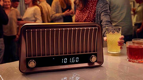 Philips vintage retro dizaina Bluetooth skaļrunis ar radio – TAVS700