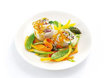 Small fish rolls with colourful vegetables | Philips Chef Recipes